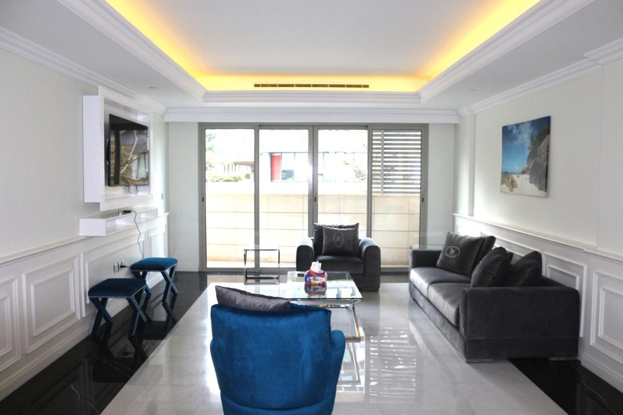 Versace Tower Luxury Suites - Downtown Beirut Eksteriør bilde